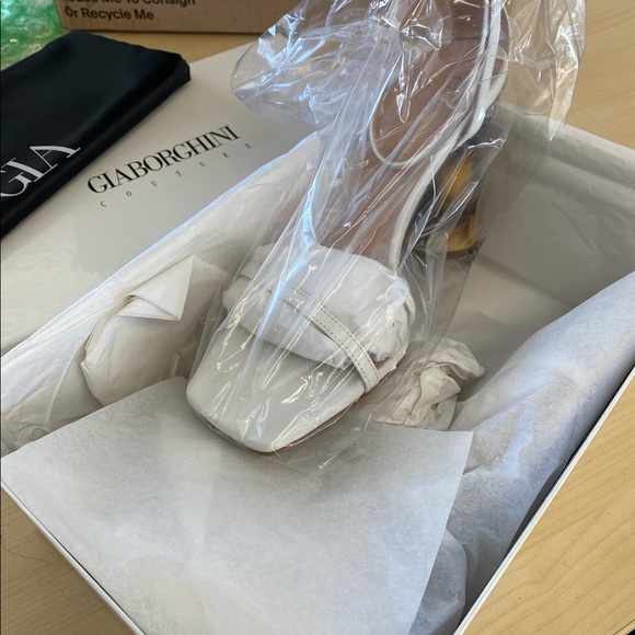 GIA Bamboo heels - Picture 4 of 5